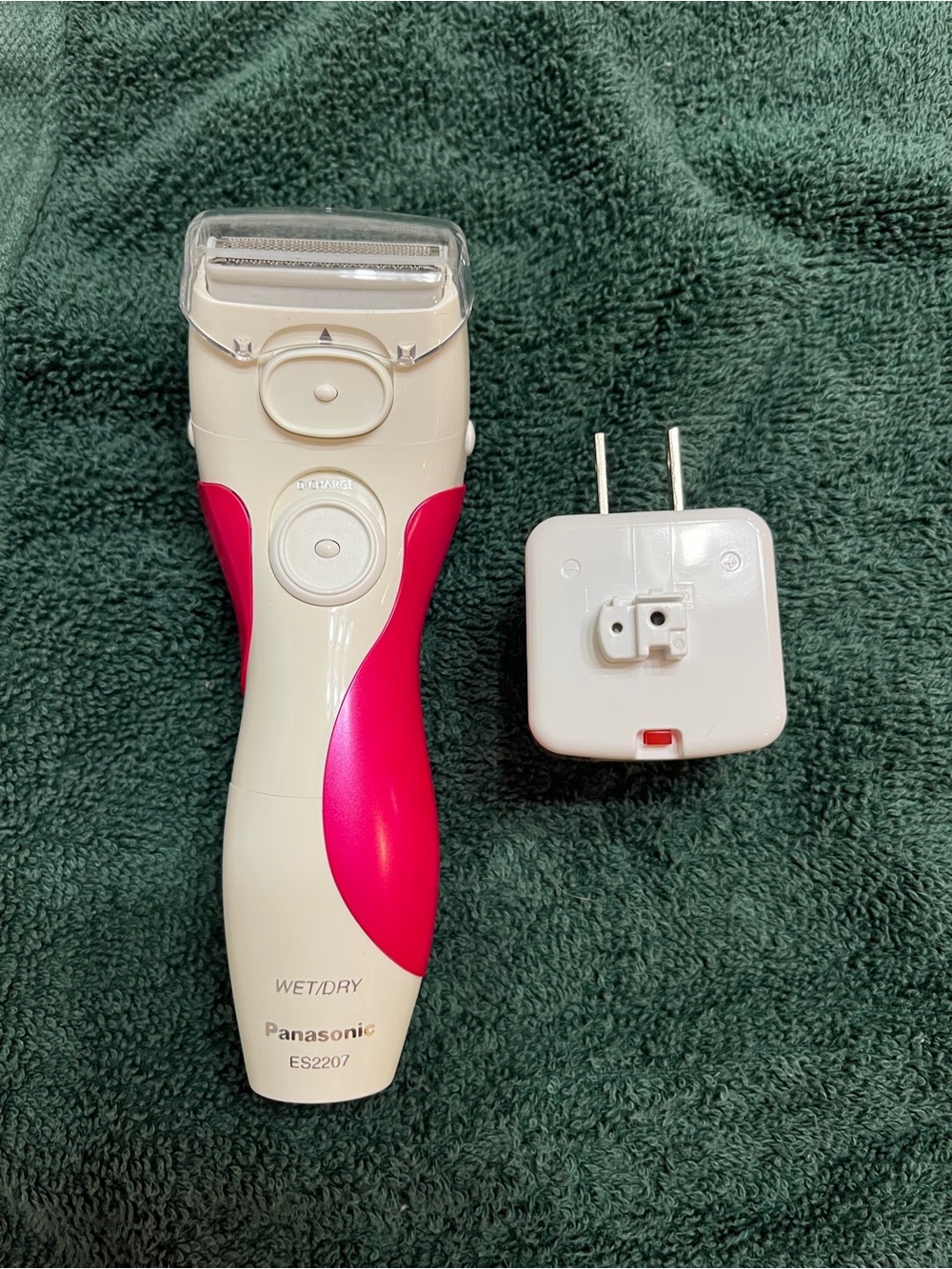 Panasonic es2207 wet/dry cordless shaver
